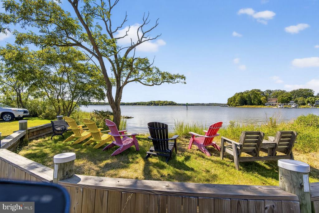 1663 CLIFF DRIVE