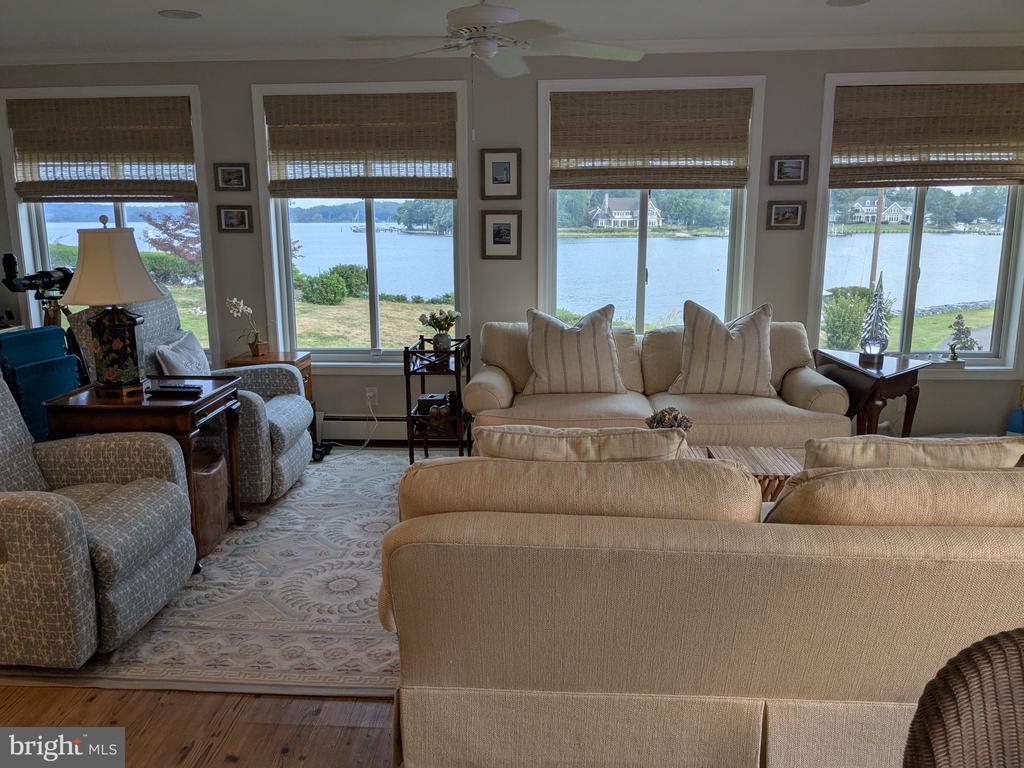 1663 CLIFF DRIVE