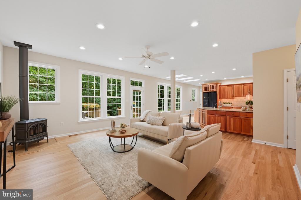 3508 MARTHAS VINEYARD WAY