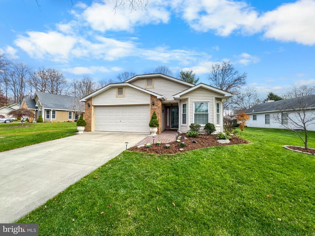 950 BERMUDA LANE