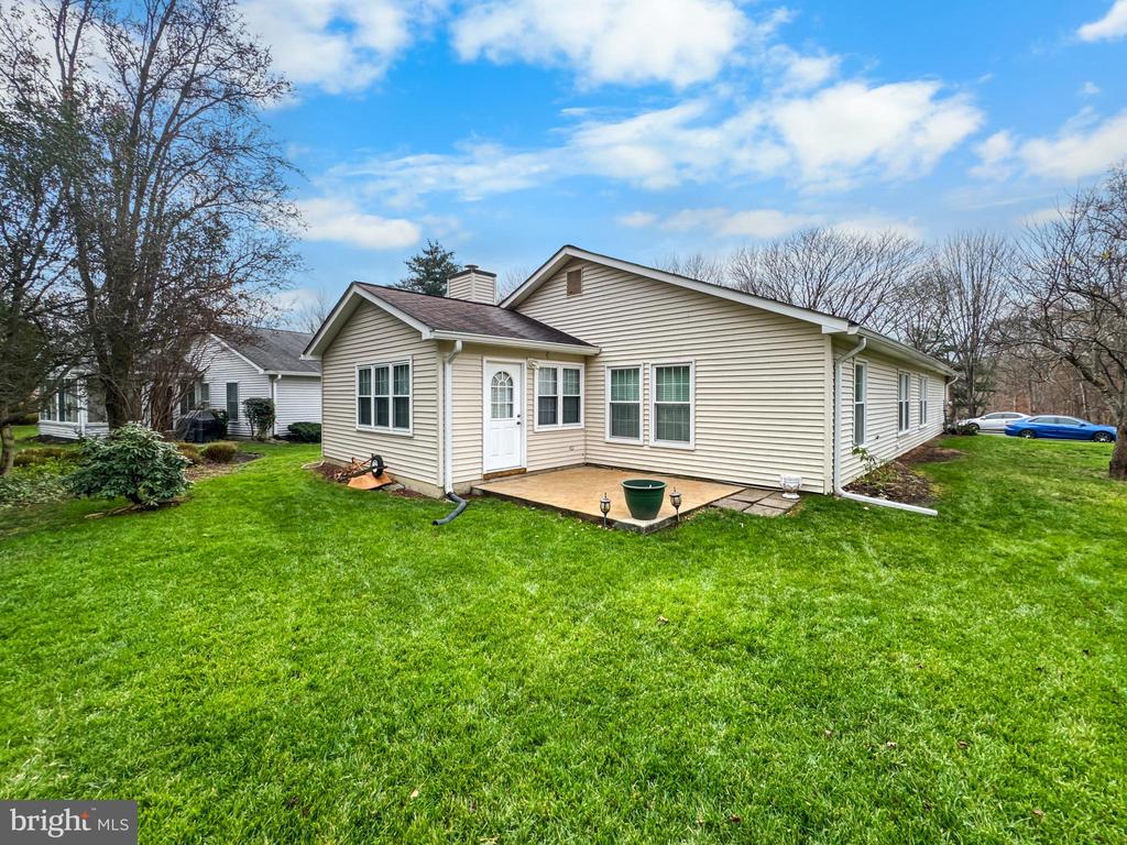 950 BERMUDA LANE