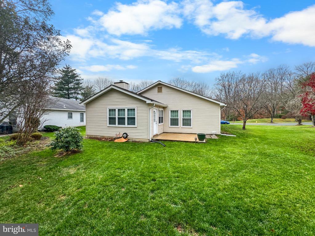 950 BERMUDA LANE