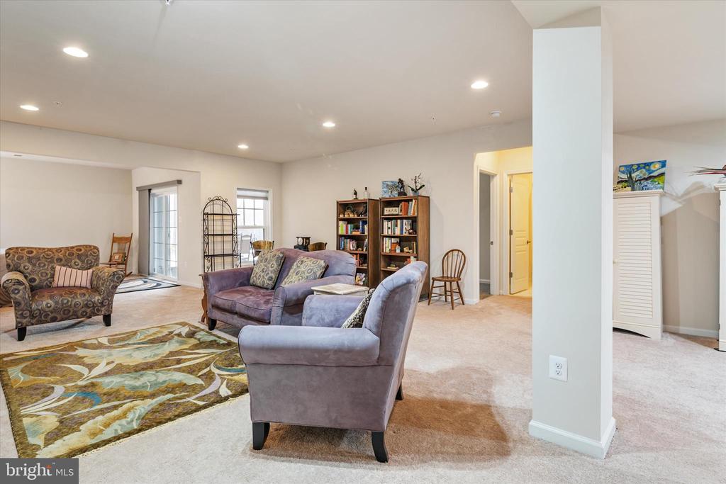 2705 DRAGON FLY WAY