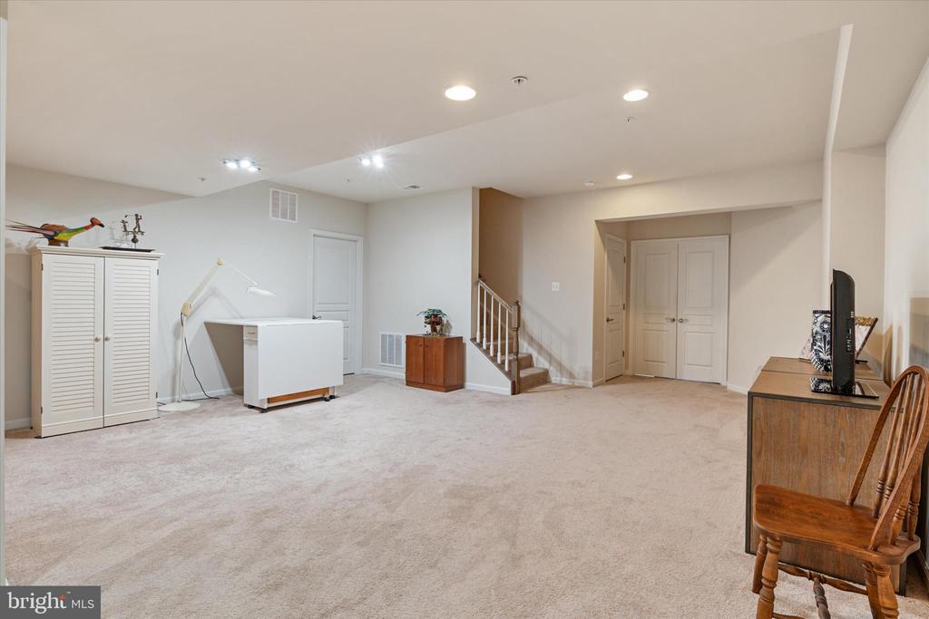 2705 DRAGON FLY WAY