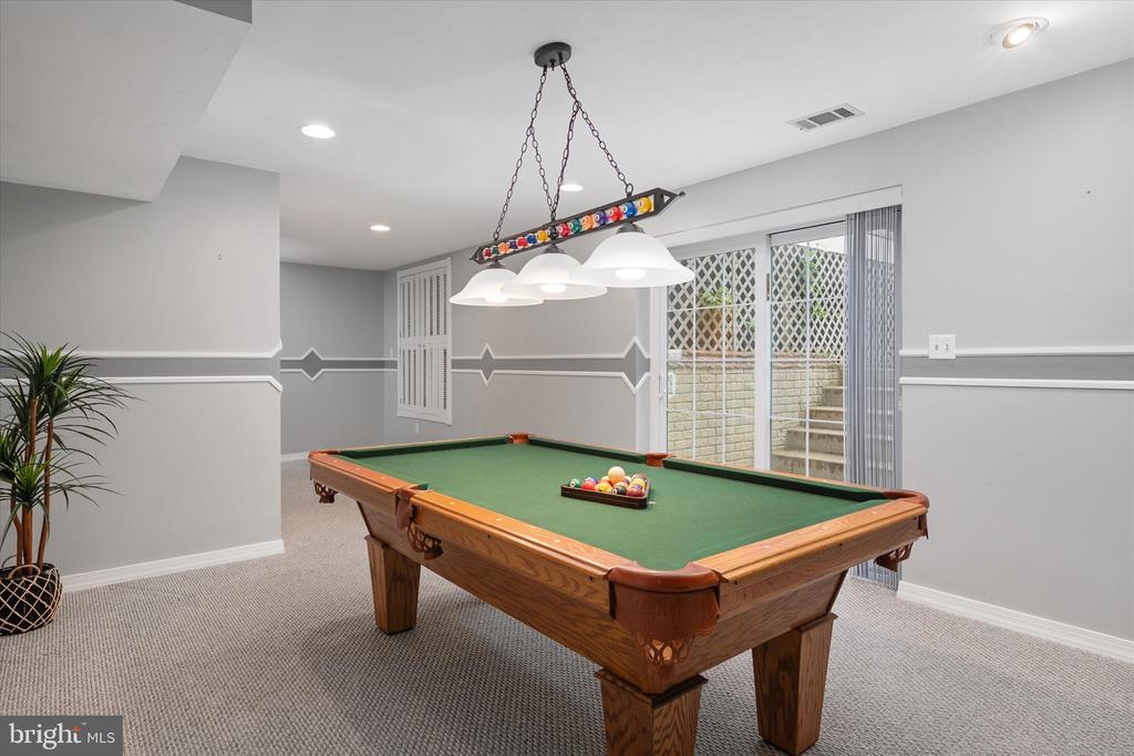 1702 BEARDS CREEK COURT