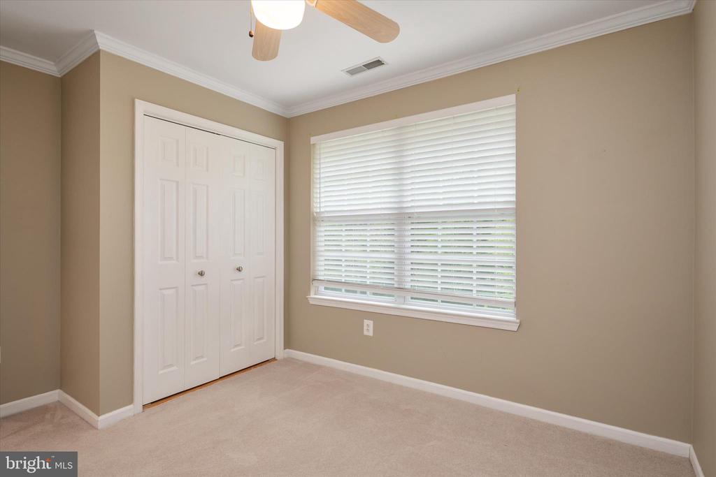 1702 BEARDS CREEK COURT