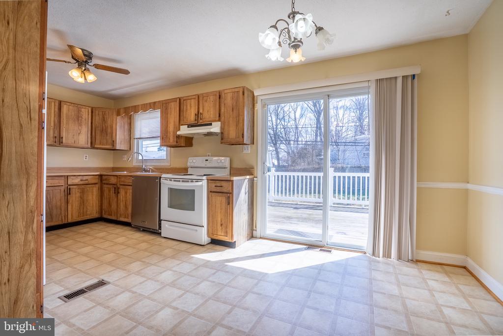 2275 DAIRY FARM ROAD