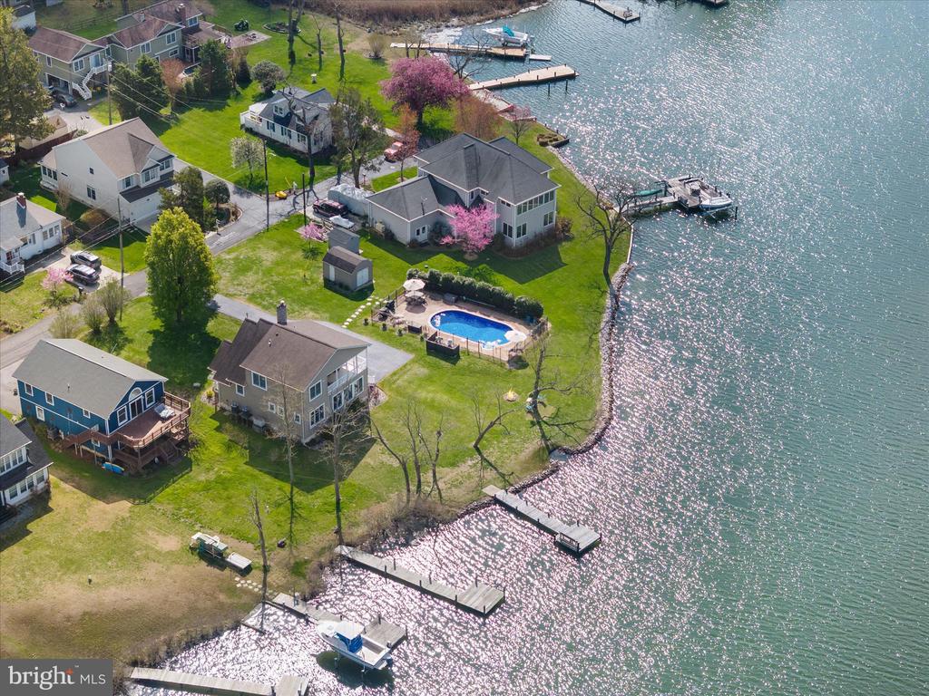 5936 SNEED DRIVE