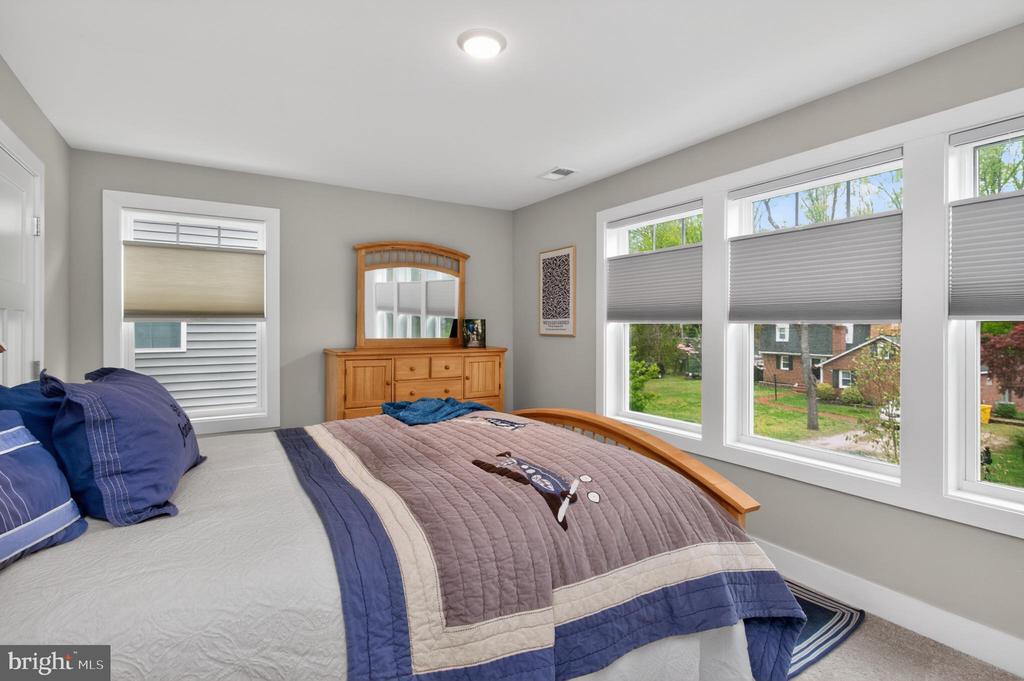 38 KLEIS ROAD