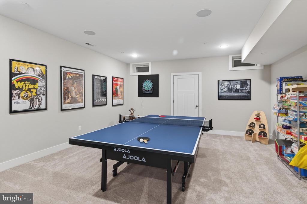 38 KLEIS ROAD