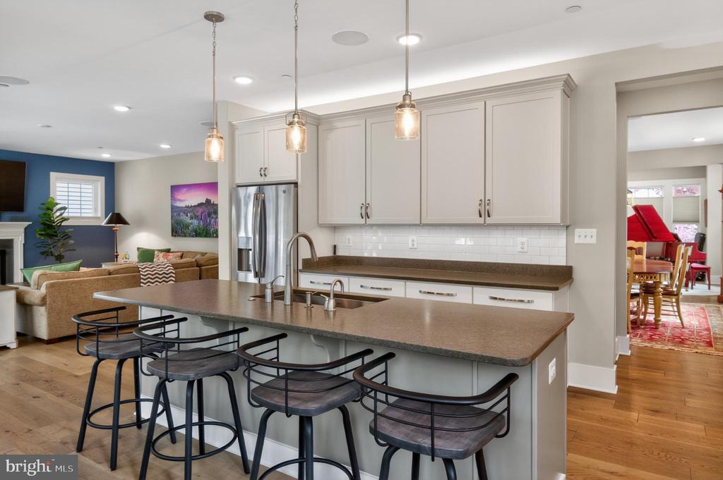 38 KLEIS ROAD