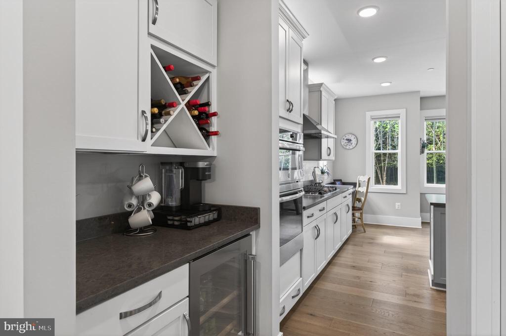 38 KLEIS ROAD