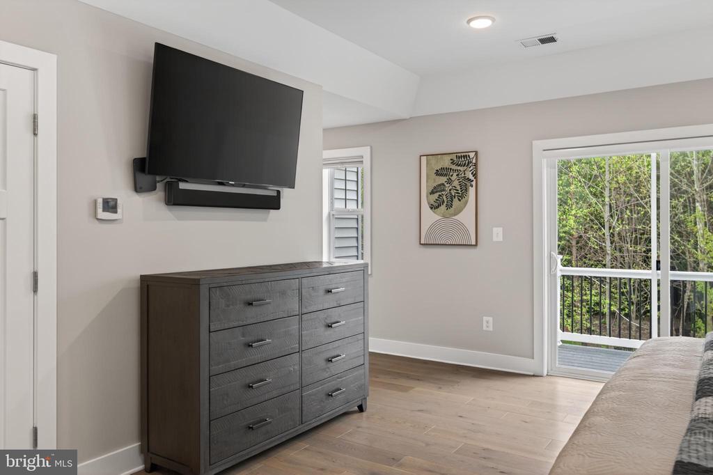 38 KLEIS ROAD