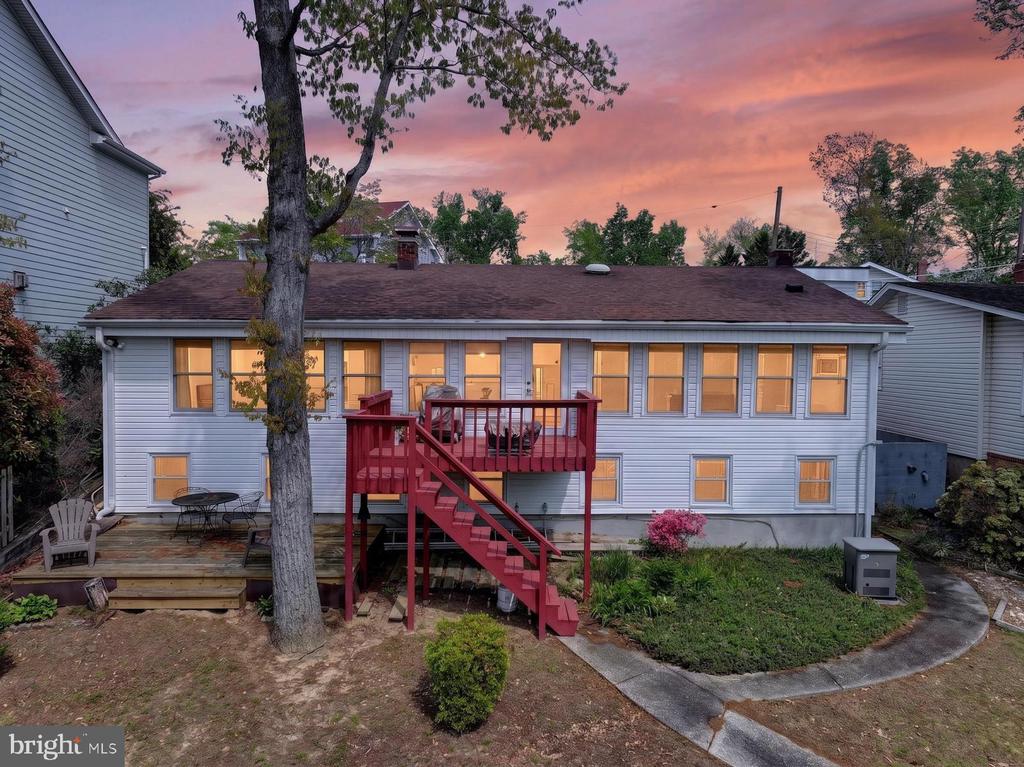 322 RIVERSIDE ROAD
