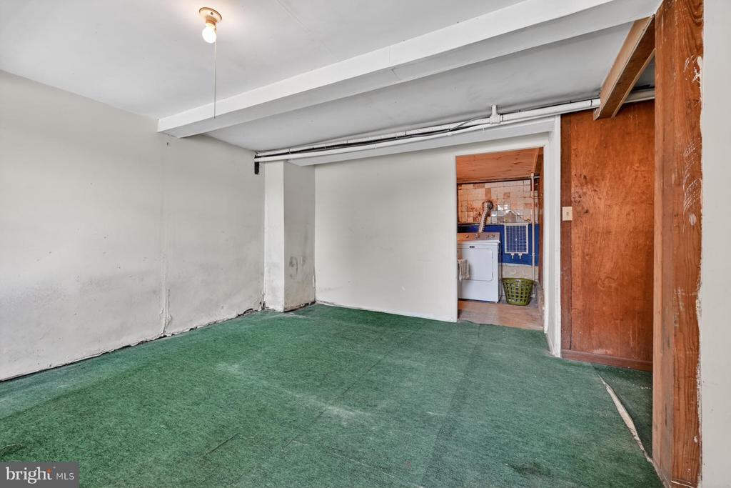 322 RIVERSIDE ROAD