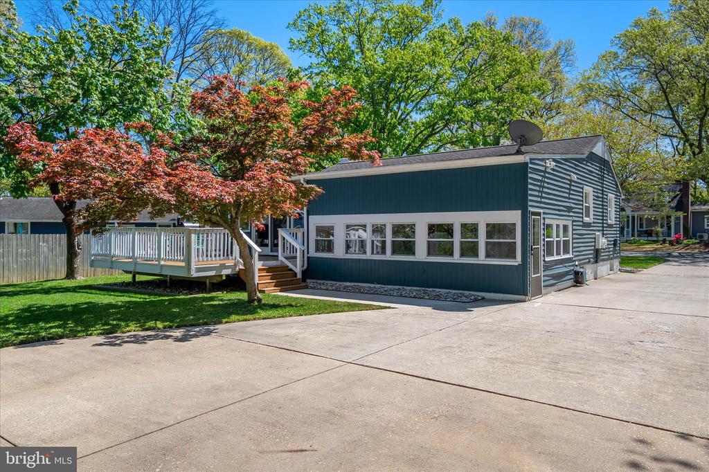 1302 CARROLL ROAD