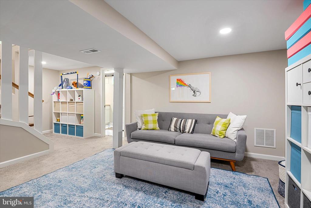 1302 CARROLL ROAD