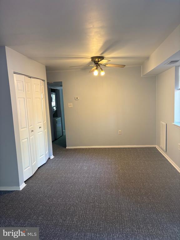215 VICTOR PARKWAY Unit: 215D