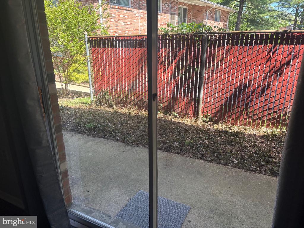 215 VICTOR PARKWAY Unit: 215D