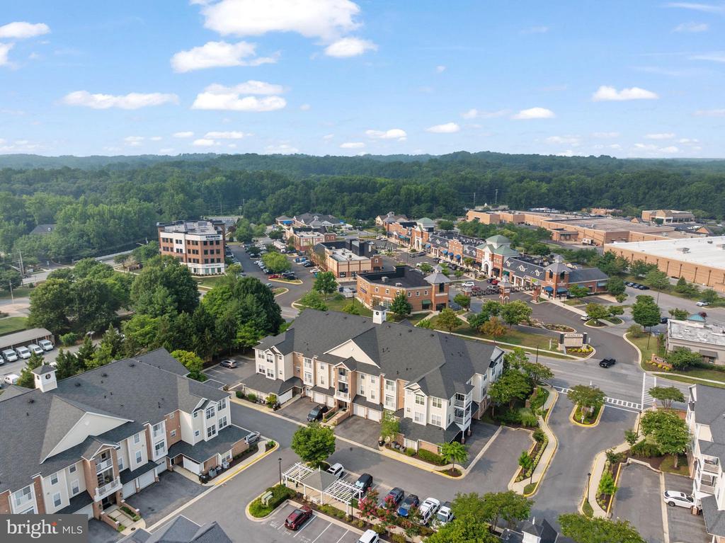 421 HAMLET CLUB DRIVE Unit: 305