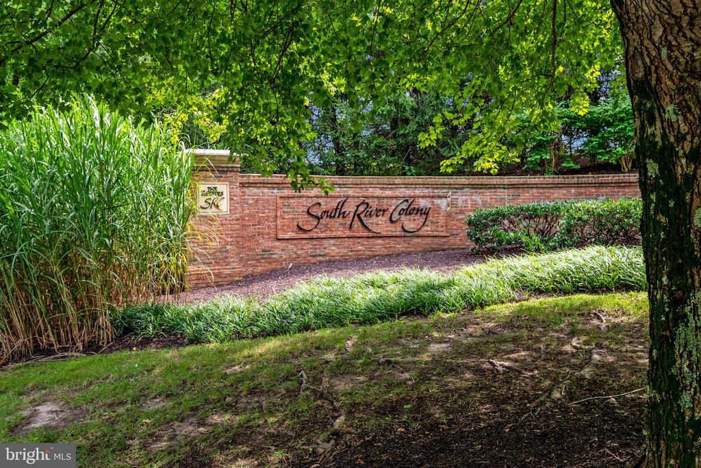 421 HAMLET CLUB DRIVE Unit: 305