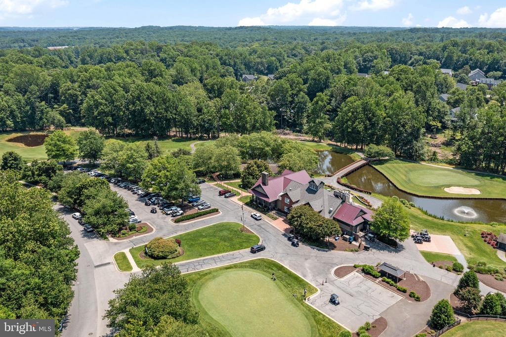 421 HAMLET CLUB DRIVE Unit: 305