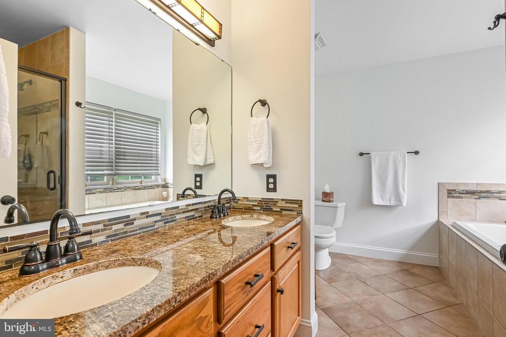 3149 DIXIES LAND CIRCLE