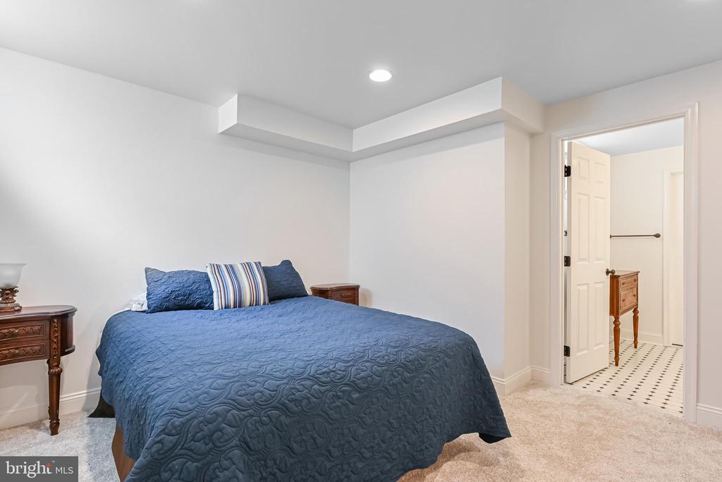 3149 DIXIES LAND CIRCLE