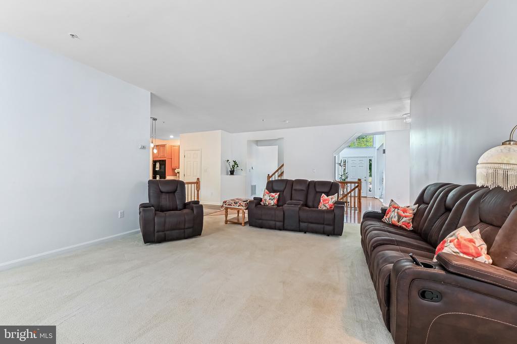 17129 RUSSET DRIVE