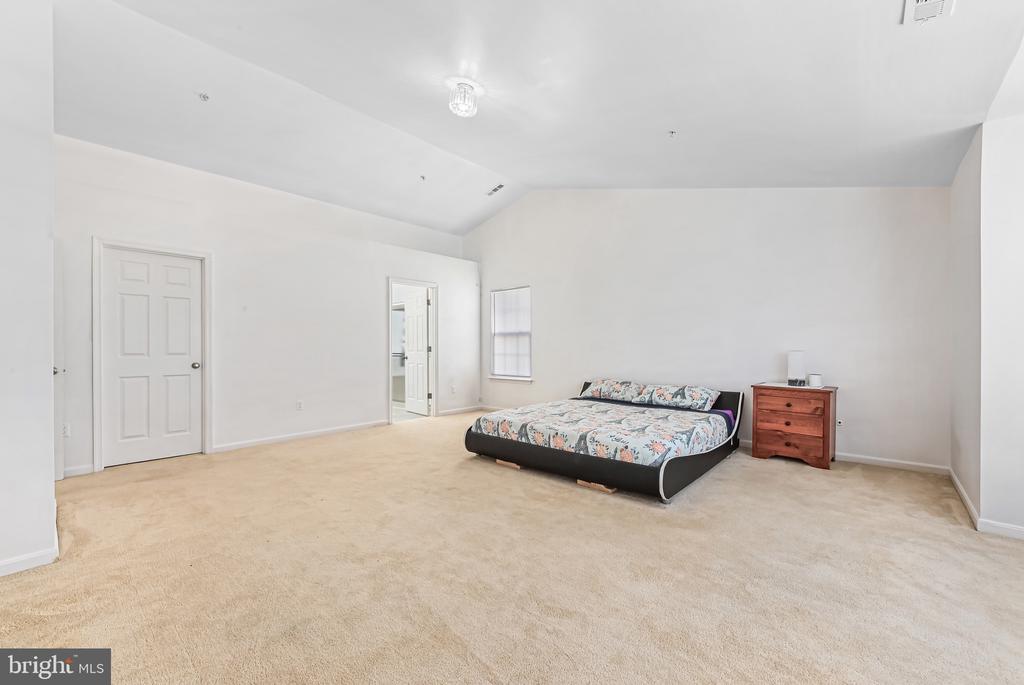 17129 RUSSET DRIVE