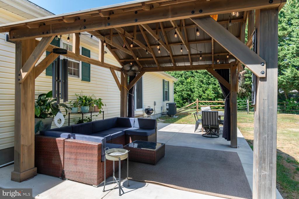 201 PRINCESS ANNE DRIVE