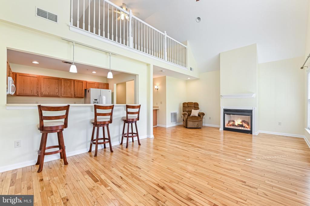 106 POND WAY