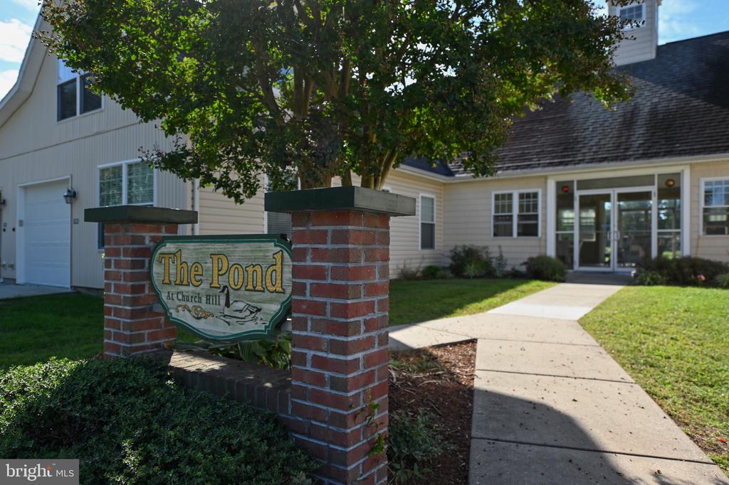 106 POND WAY