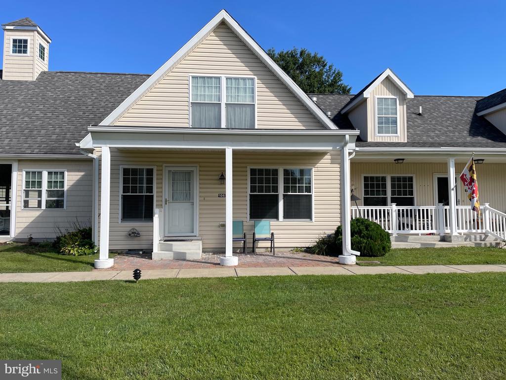 106 POND WAY