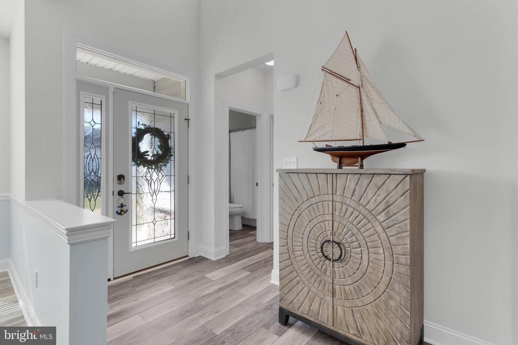 407 MOORINGS CIRCLE Unit: 261