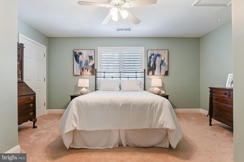 205 MALLARD DRIVE