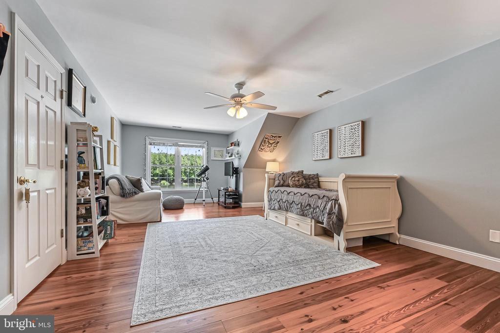 205 MALLARD DRIVE
