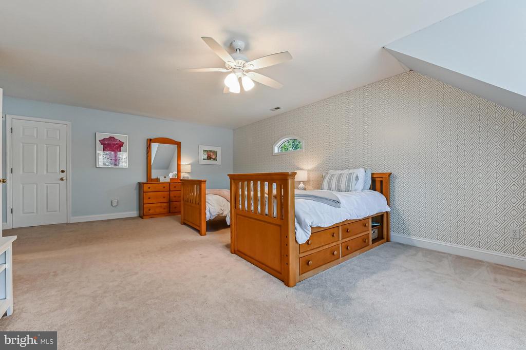 205 MALLARD DRIVE