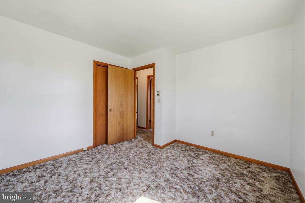 107 LONGFELLOW DRIVE