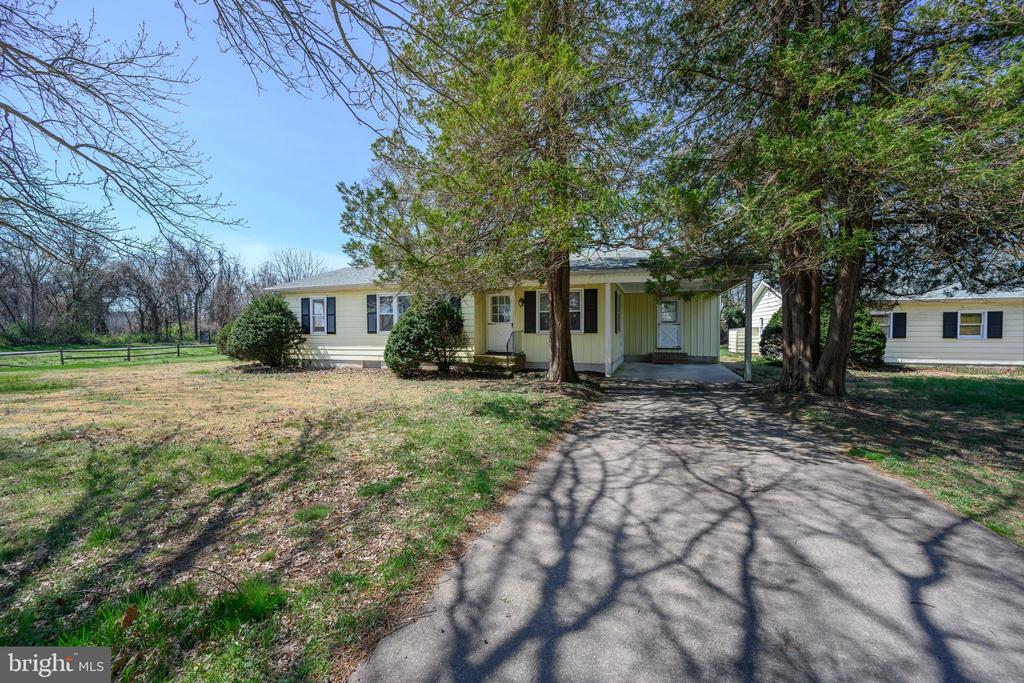107 LONGFELLOW DRIVE