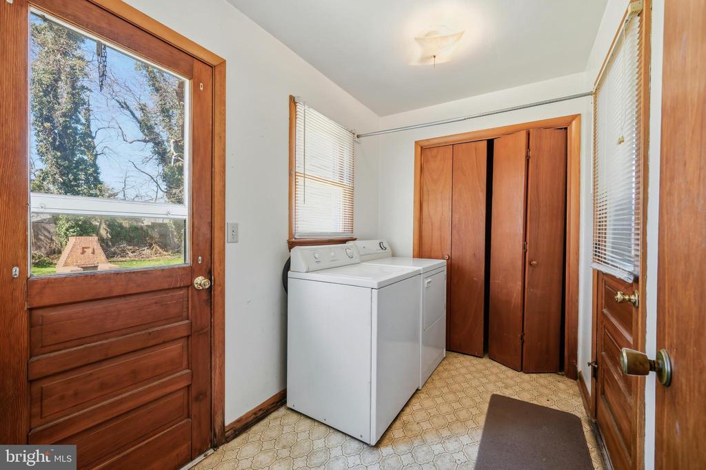 107 LONGFELLOW DRIVE