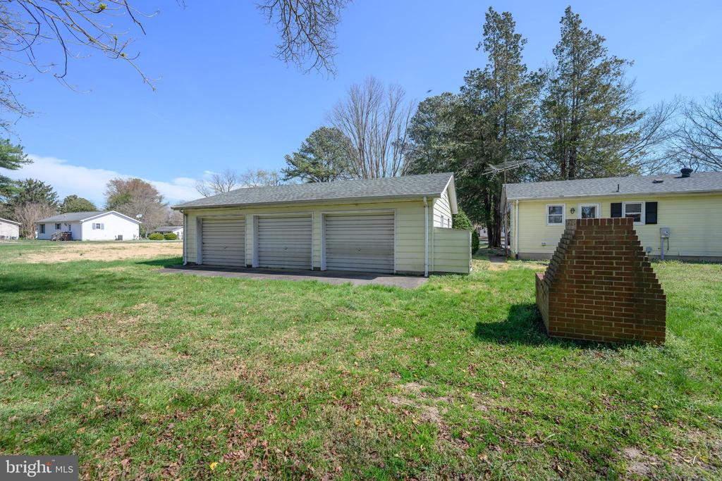 107 LONGFELLOW DRIVE