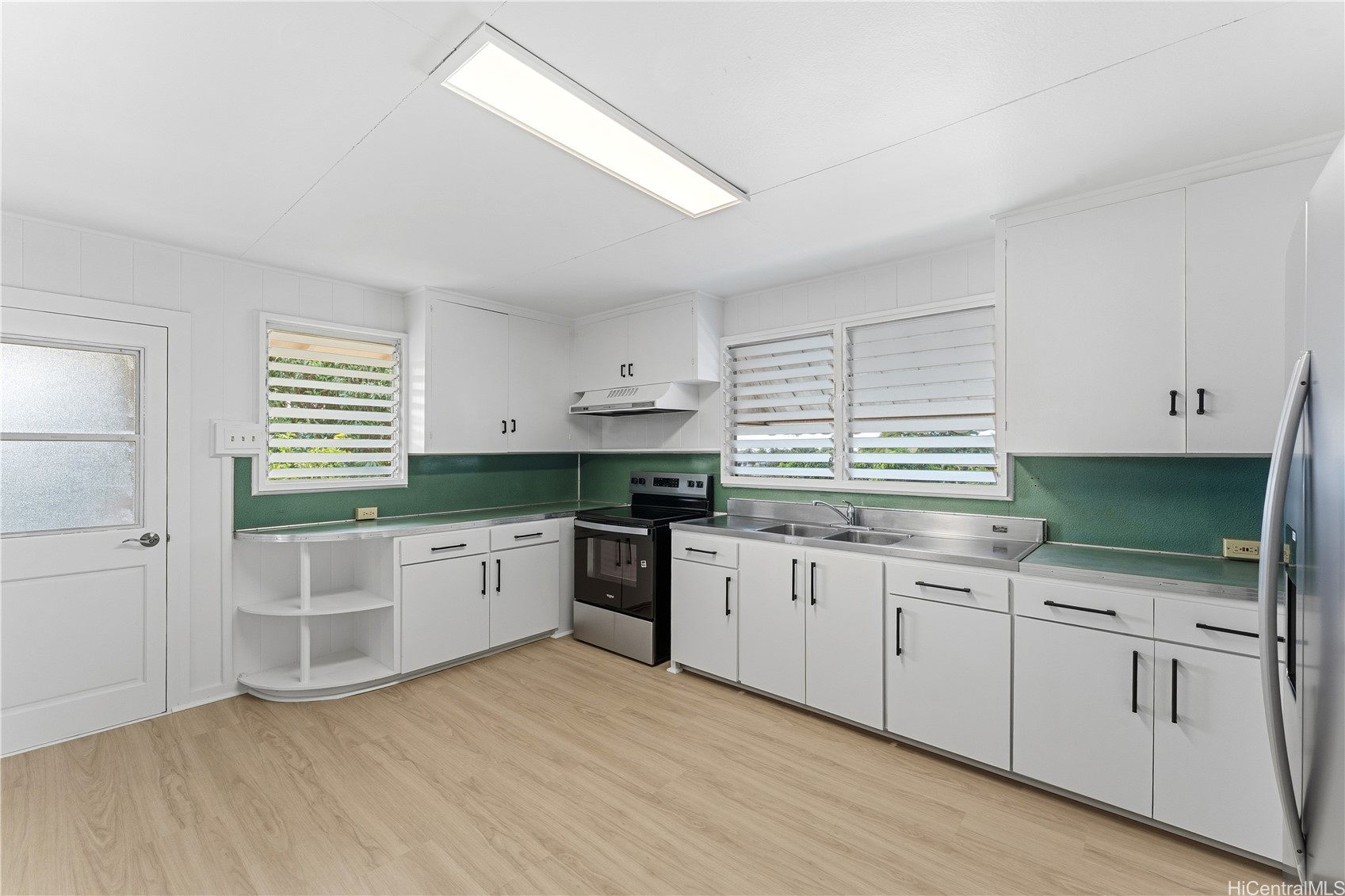 5349 Manauwea Street