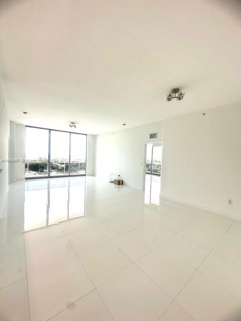 7901 Hispanola Ave # 702