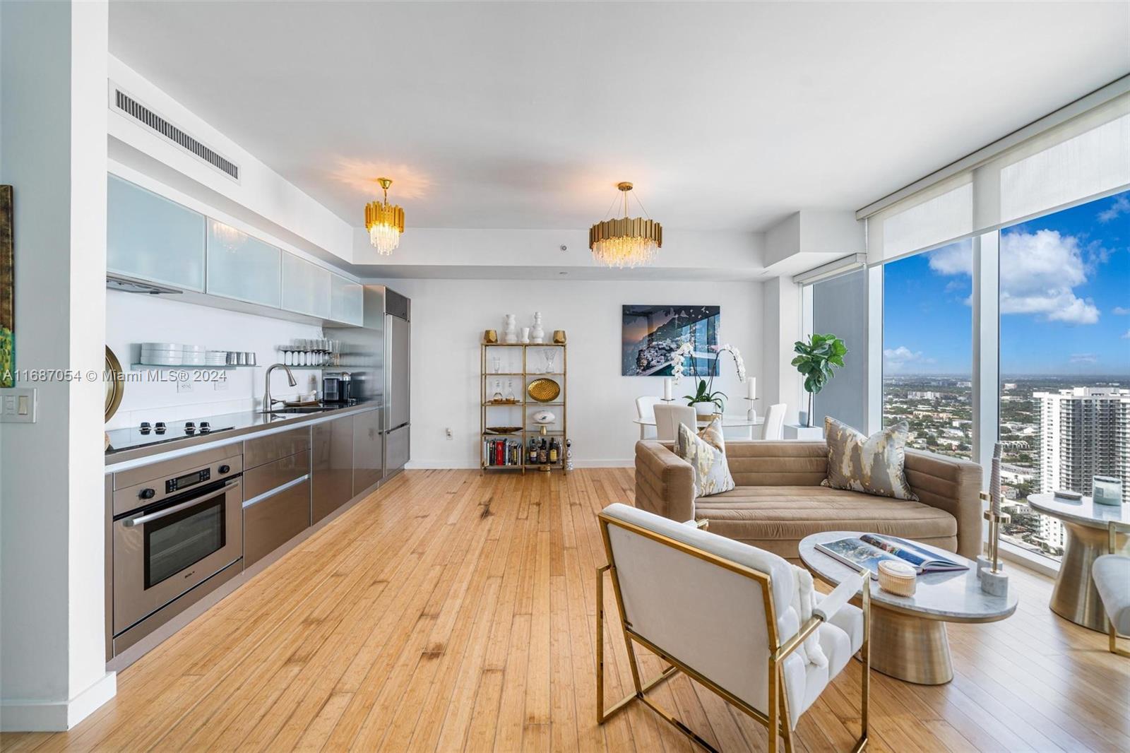 1040 Biscayne Blvd # 3905