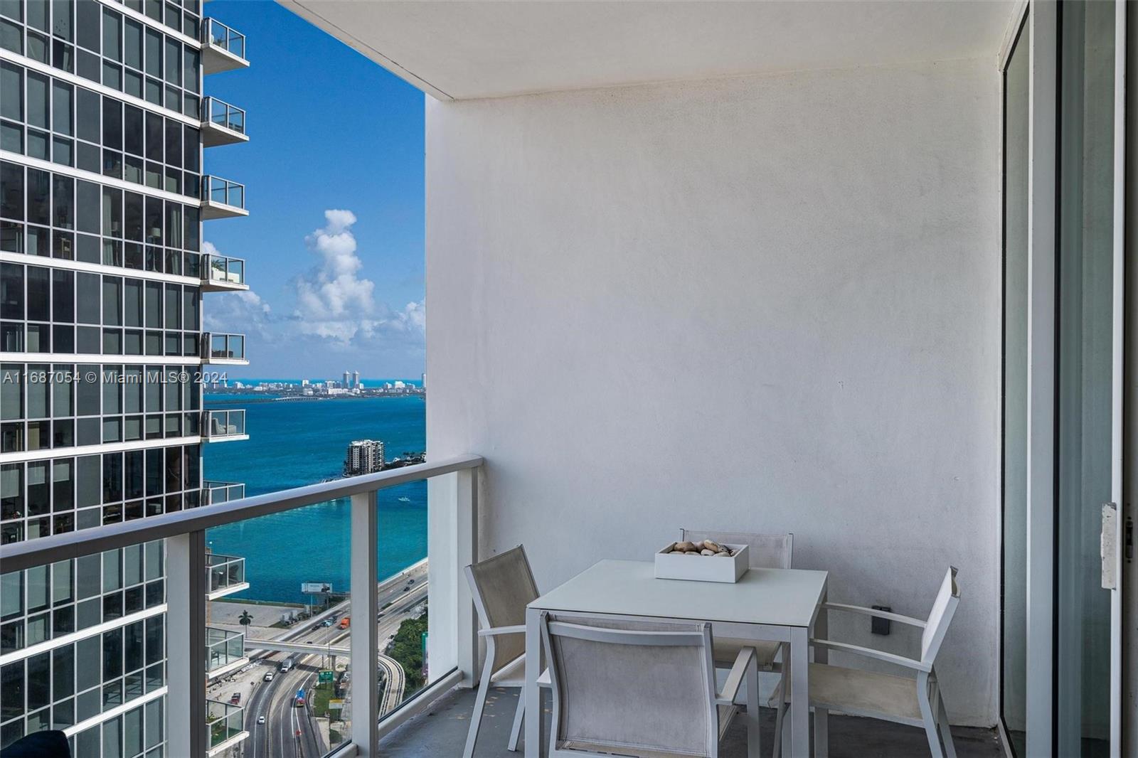 1040 Biscayne Blvd # 3905