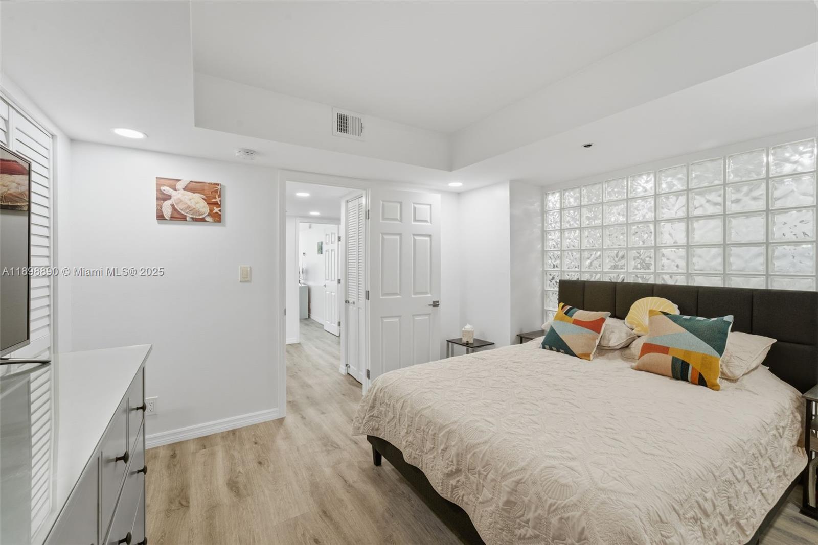 1717 N Bayshore Dr # 2655, Miami Unit: A-2655