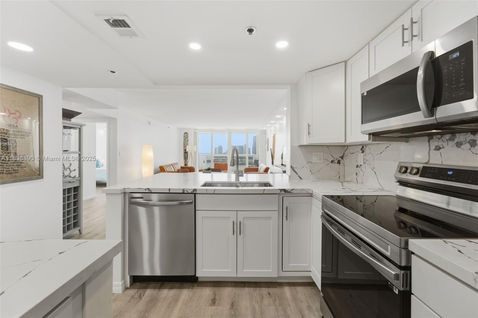 1717 N Bayshore Dr # 2655, Miami Unit: A-2655