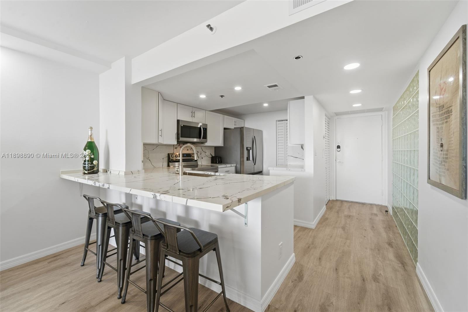 1717 N Bayshore Dr # 2655, Miami Unit: A-2655