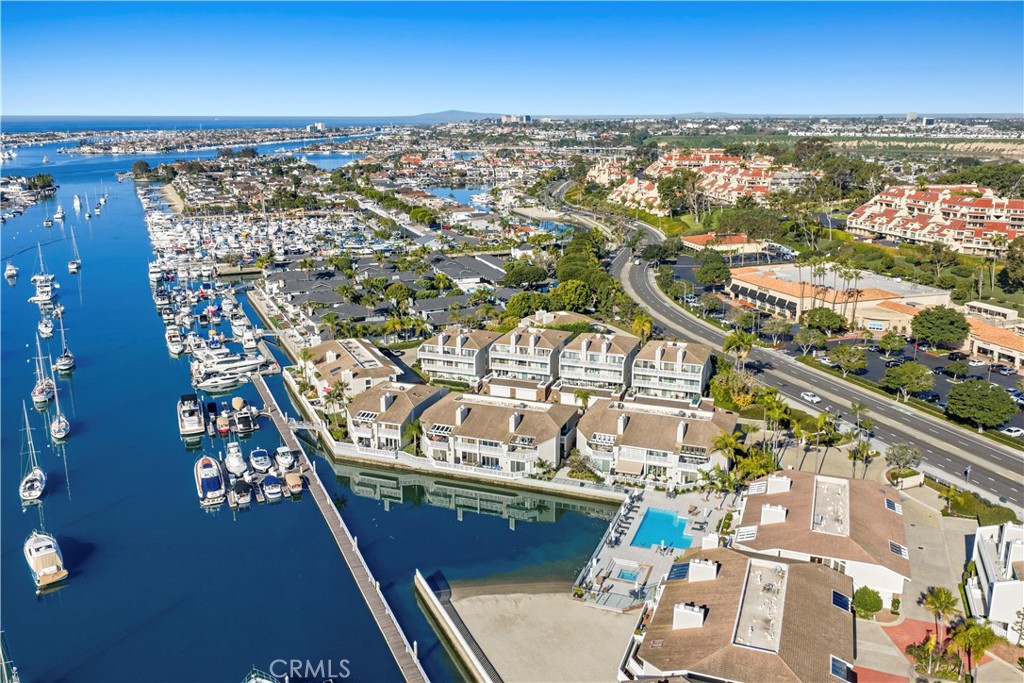 990 Bayside Cove 609